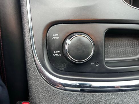 Used 2017 Dodge Durango R/T w/ Technology Group image 40