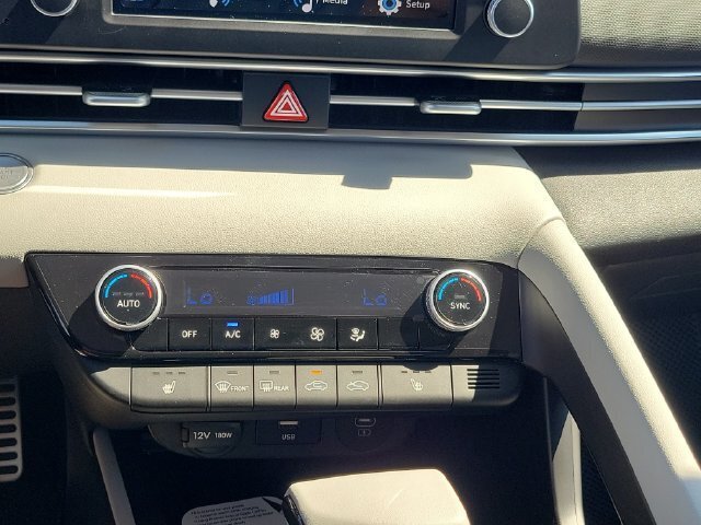 New 2026 Hyundai Elantra SEL Sport FWD image 12