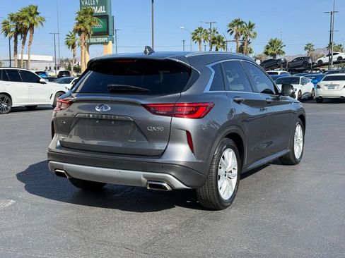 Used 2019 INFINITI QX50 Essential w/ Premium Heat Package AWD/4WD image 3