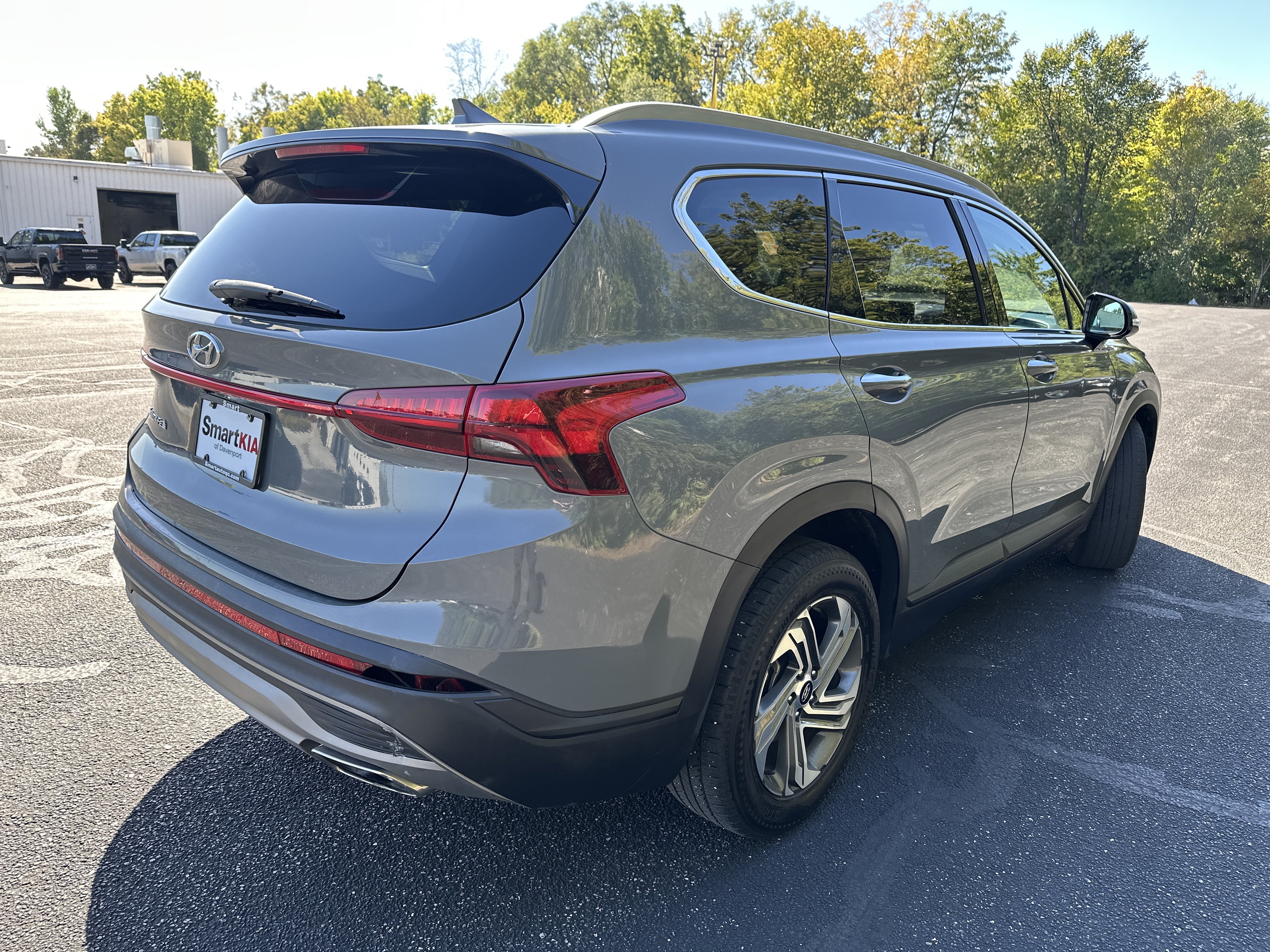 Used 2023 Hyundai Santa Fe SEL FWD image 8