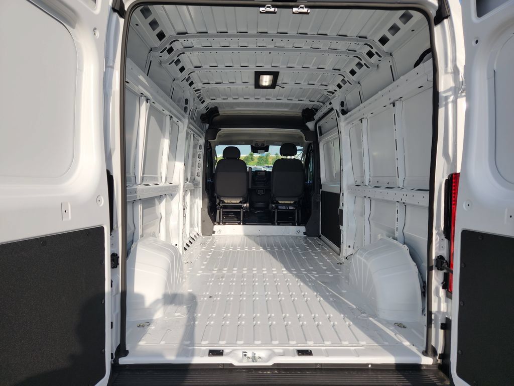 New 2026 RAM ProMaster 2500 w/ Safety Group FWD image 24