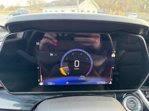 Used 2024 Chevrolet Trax RS w/ Driver Confidence Package image 27