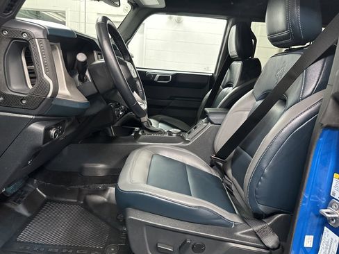 Used 2024 Ford Bronco Outer Banks image 22