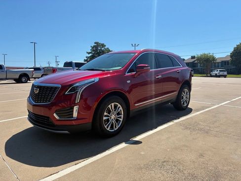 Used 2020 Cadillac XT5 Premium Luxury FWD image 1