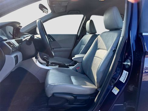 Used 2013 Honda Accord LX image 20