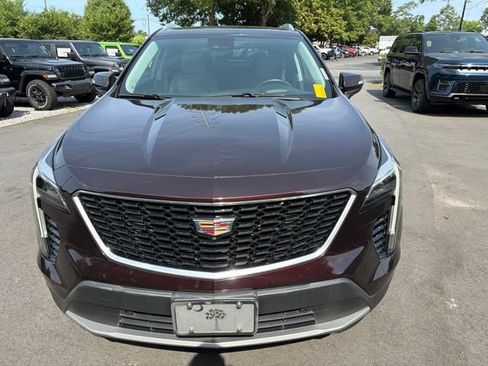 Used 2021 Cadillac XT4 Premium Luxury AWD/4WD image 8