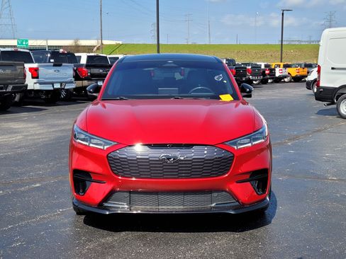 Used 2023 Ford Mustang Mach-E GT image 9