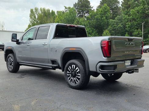 New 2026 GMC Sierra 2500 Denali Ultimate AWD/4WD image 4