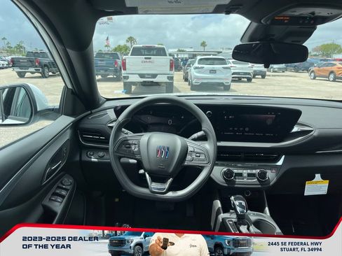 New 2026 Buick Envista Preferred image 13