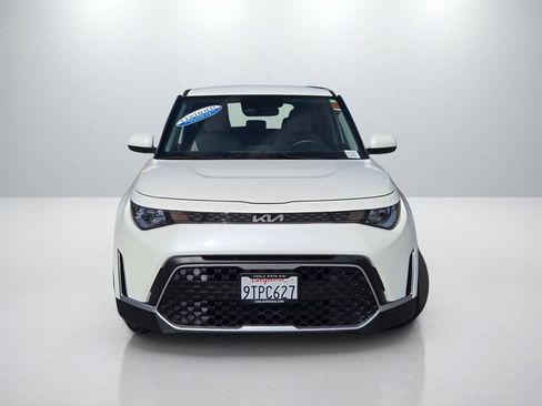 Used 2025 Kia Soul LX w/ LX Technology Package image 2