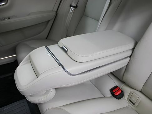 Certified 2023 Volvo S90 B6 Plus w/ Protection Package Premier AWD/4WD image 34