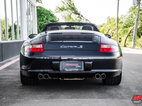 Used 2006 Porsche 911 Carrera 4S AWD/4WD image 17