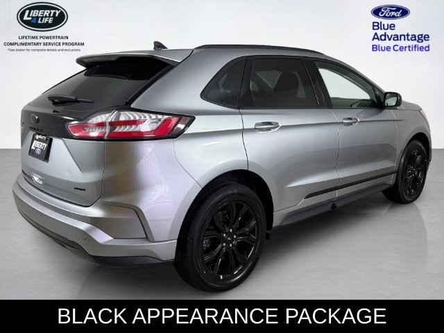 Certified 2022 Ford Edge SE w/ Black Appearance Package AWD/4WD image 3