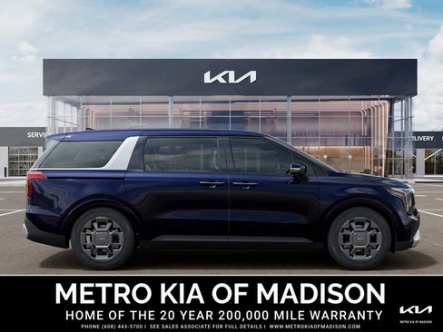 New 2026 Kia Carnival EX FWD image 7