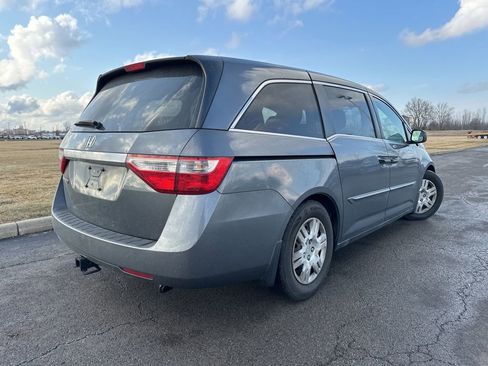 Used 2011 Honda Odyssey LX image 11