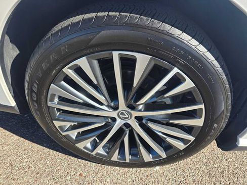 Certified 2025 Lexus RX 350 w/ Convenience Package AWD/4WD image 9