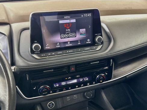 Used 2021 Nissan Rogue SL AWD/4WD image 17