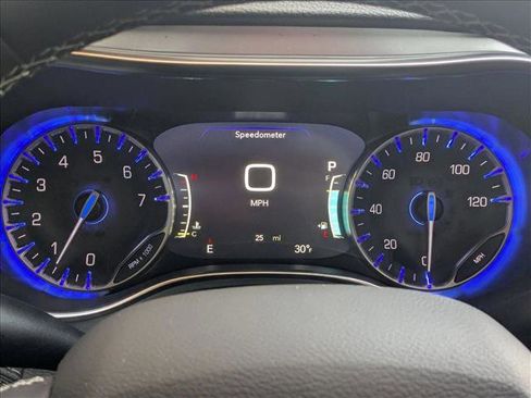 New 2026 Chrysler Pacifica Limited image 11