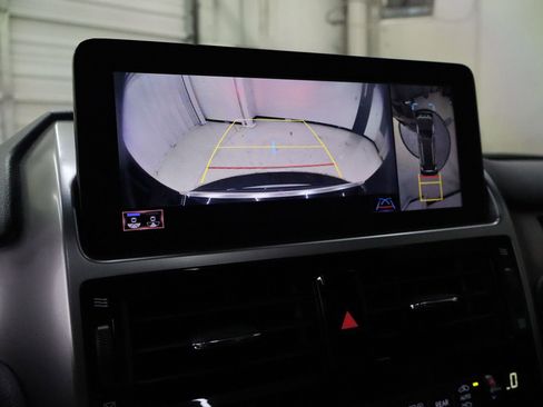 Used 2022 Lexus GX 460 Luxury image 22