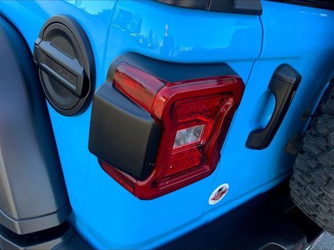 Certified 2021 Jeep Wrangler Unlimited Rubicon w/ LED Lighting Group image 29