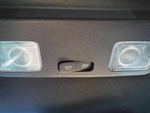 Used 2024 Ford Mustang Coupe image 34