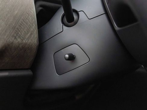 Certified 2019 Rolls-Royce Cullinan image 42