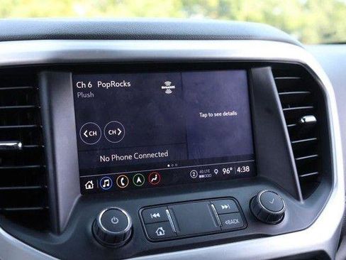 Used 2023 GMC Acadia SLT AWD/4WD image 13