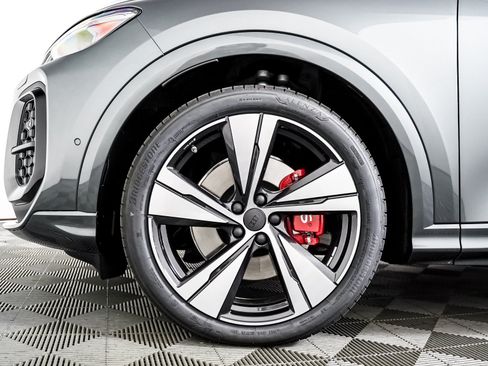 New 2026 Audi SQ5 Premium Plus AWD/4WD image 4