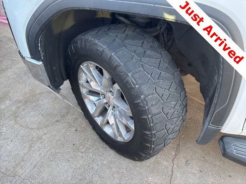 Used 2021 GMC Sierra 1500 SLT image 11