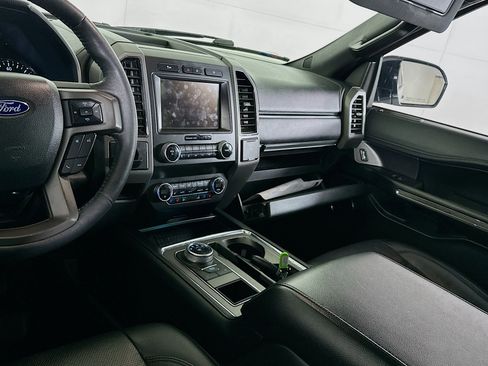Used 2019 Ford Expedition Max XLT w/ Equipment Group 202A image 18