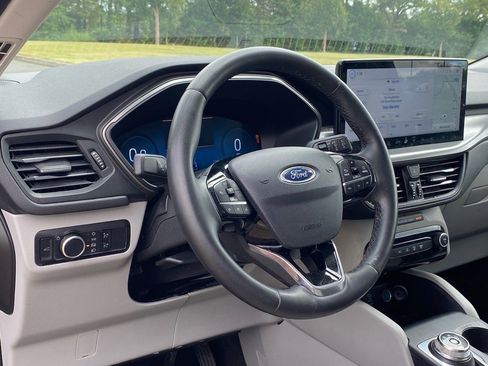 Certified 2023 Ford Escape Active w/ Tech Pack #2 image 14