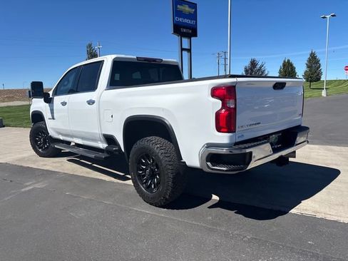 Certified 2023 Chevrolet Silverado 3500 LTZ w/ LTZ Convenience Package AWD/4WD image 5