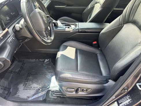 Used 2023 Toyota Crown w/ Advanced Technology Package AWD/4WD image 27