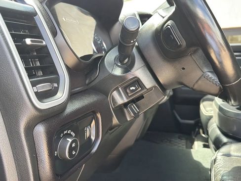 Used 2022 RAM 3500 Big Horn w/ Level C Equiment Group image 19