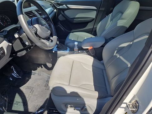 Used 2018 Audi Q3 2.0T Premium Plus w/ Premium Plus Package AWD/4WD image 30