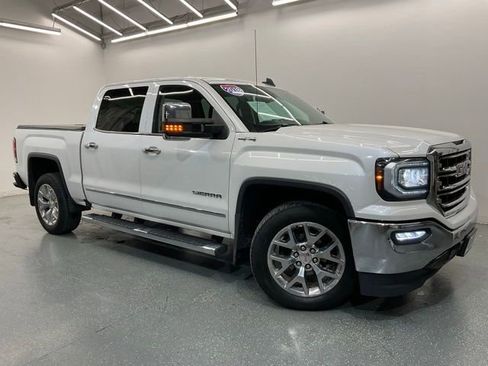 Used 2018 GMC Sierra 1500 SLT w/ SLT Premium Package AWD/4WD image 2