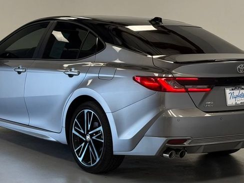 Used 2026 Toyota Camry XSE w/ Premium Plus Package AWD/4WD image 4
