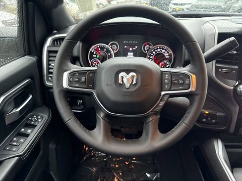 New 2026 RAM 2500 Big Horn AWD/4WD image 18