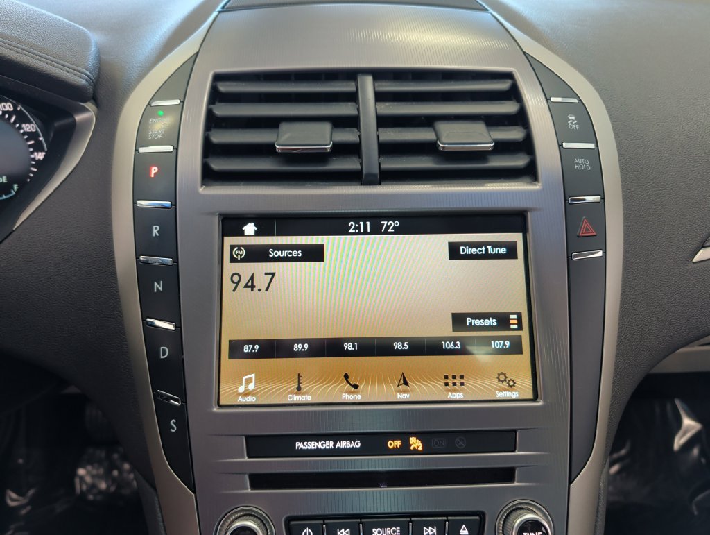 Used 2017 Lincoln MKZ Reserve FWD image 21
