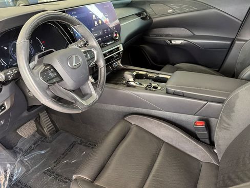Certified 2024 Lexus RX 350 w/ Convenience Package AWD/4WD image 11