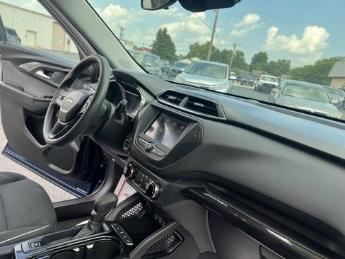 Used 2022 Chevrolet TrailBlazer LT image 35