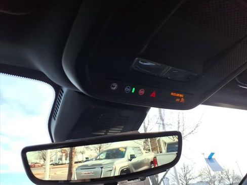 New 2026 GMC Terrain Elevation w/ Technology Package II image 32