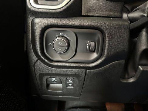 Certified 2022 RAM 1500 Big Horn image 19