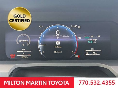 Certified 2024 Toyota Tacoma TRD Off-Road AWD/4WD image 21
