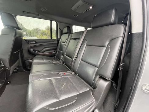 Used 2019 GMC Yukon XL SLT w/ Open Road Package AWD/4WD image 12