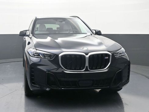 New 2026 BMW X5 M60i image 2
