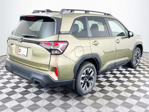 New 2026 Subaru Forester Premium AWD/4WD image 8