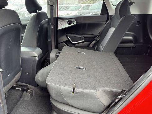 Used 2024 Kia Soul LX w/ Option Group 015 image 25