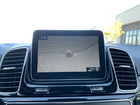 Used 2019 Mercedes-Benz GLS 450 4MATIC image 25