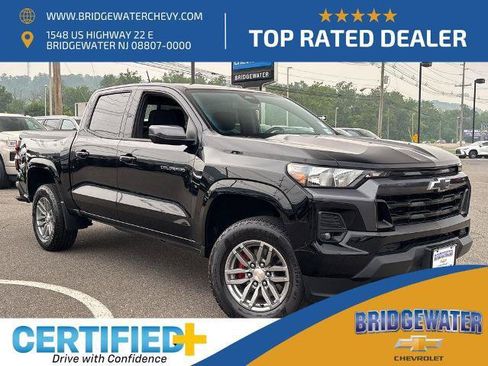 Used 2023 Chevrolet Colorado LT w/ LT Convenience Package II AWD/4WD image 1